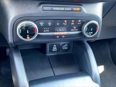 Used 2025 Ford Escape Active FWD image 30