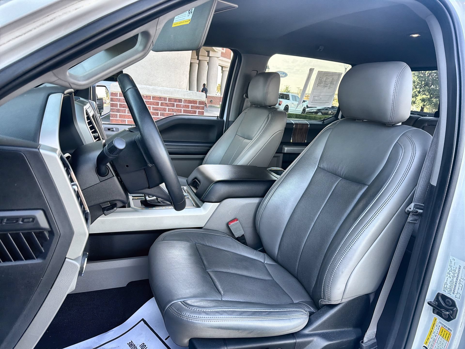 Certified 2020 Ford F150 Lariat RWD image 11