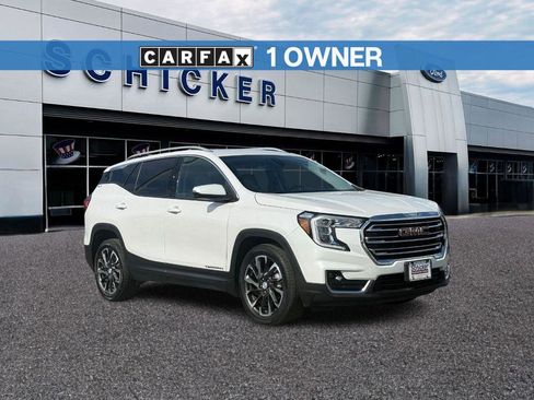 Used 2022 GMC Terrain SLT w/ Infotainment Package II image 1