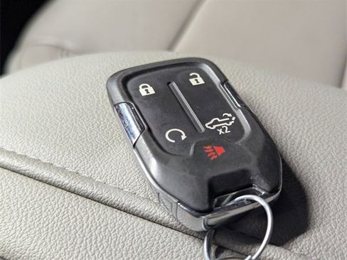 Used 2020 GMC Sierra 1500 SLT w/ SLT Premium Plus Package image 23