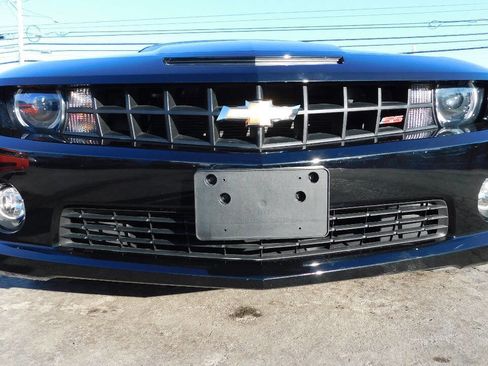 Used 2010 Chevrolet Camaro SS w/ RS Package image 64