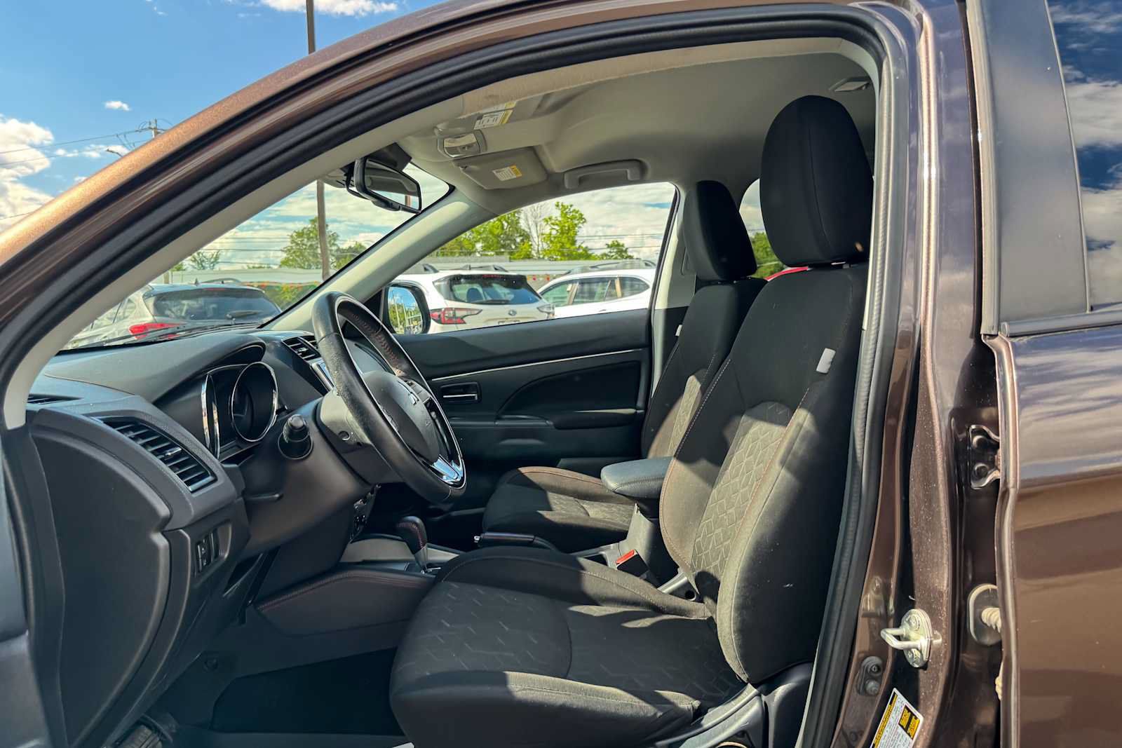 Used 2021 Mitsubishi Outlander Sport LE AWD/4WD image 12