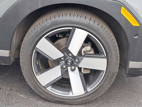 Used 2025 Hyundai Santa Fe Limited image 8