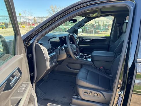 New 2026 Chevrolet Tahoe RST AWD/4WD image 30