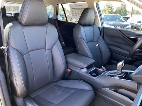 New 2025 Subaru Outback Limited image 9