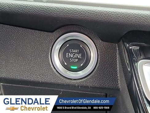 Certified 2024 Chevrolet Traverse LT AWD/4WD image 34