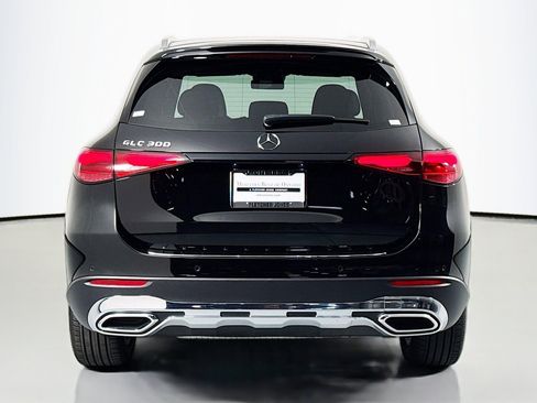 Certified 2026 Mercedes-Benz GLC 300 image 3