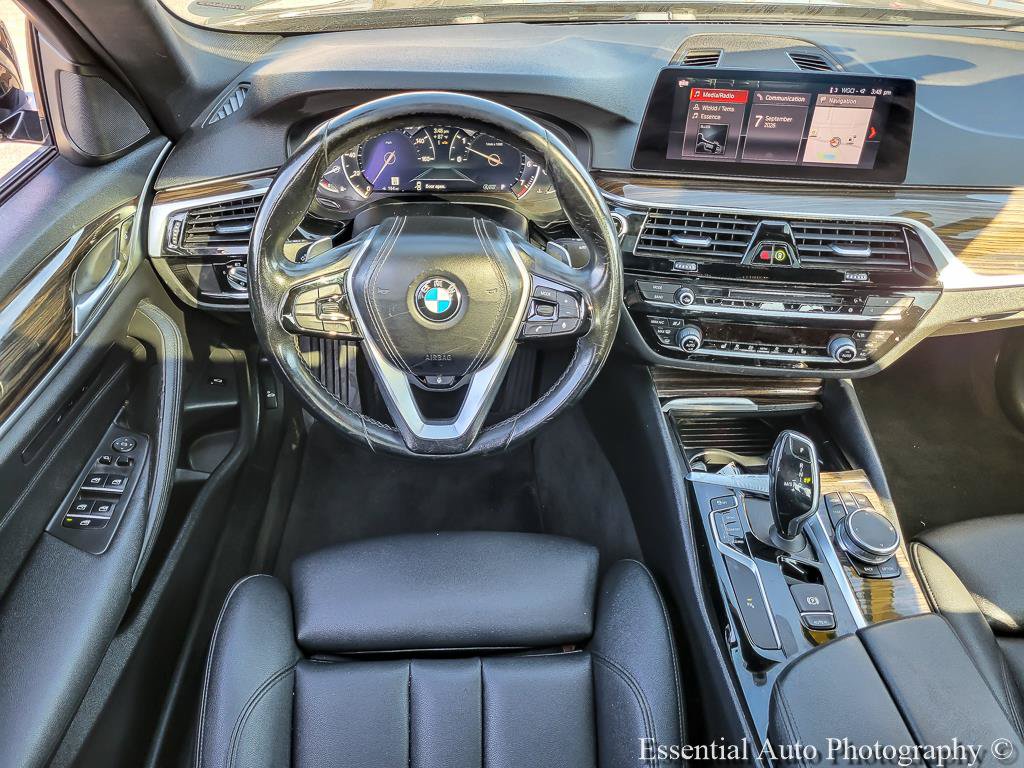 Used 2019 BMW 530i xDrive AWD/4WD image 14