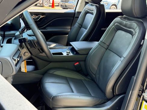 New 2026 Lincoln Aviator Reserve AWD/4WD image 14