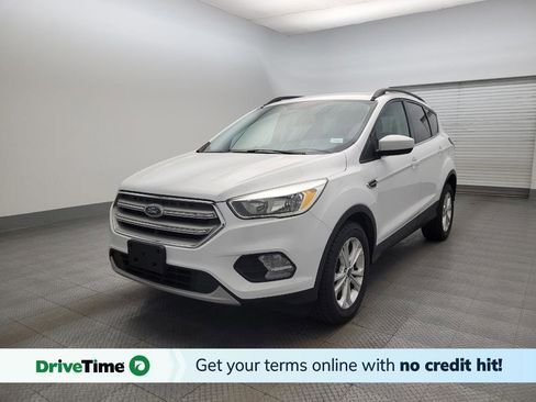 Used 2018 Ford Escape SE w/ SE Sync 3 Package FWD image 1
