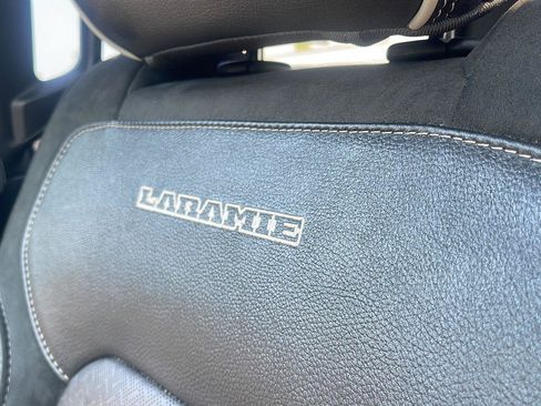 Used 2020 RAM 1500 Laramie w/ Sport Appearance Package AWD/4WD image 29