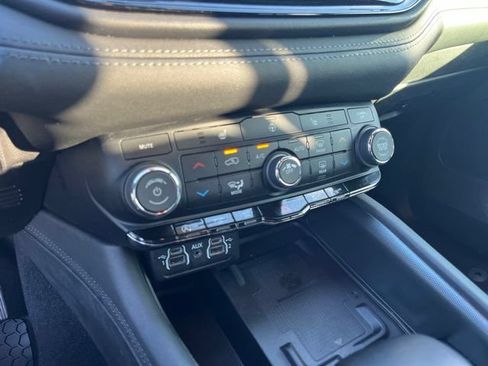Used 2021 Dodge Durango GT AWD/4WD image 25