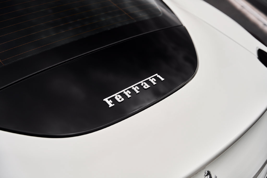 Used 2022 Ferrari Roma RWD image 11