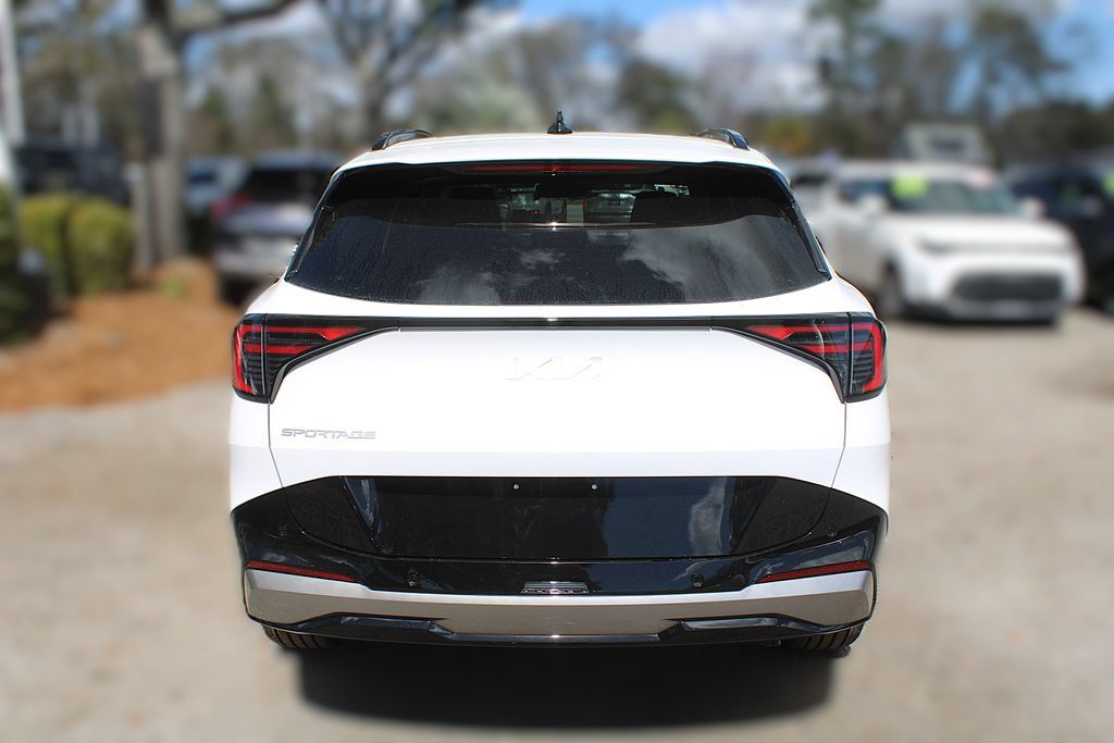 New 2027 Kia Sportage SX FWD image 8