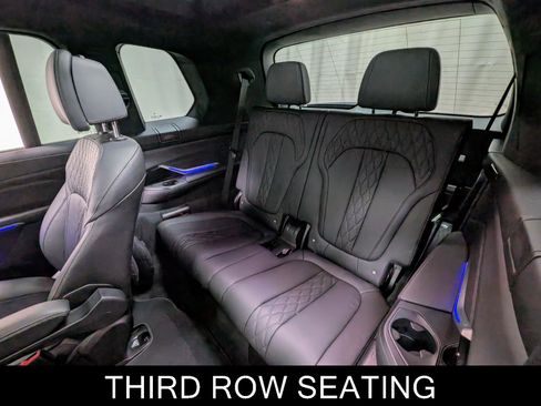 Used 2023 BMW X7 M60i w/ M Sport Professional Package image 23
