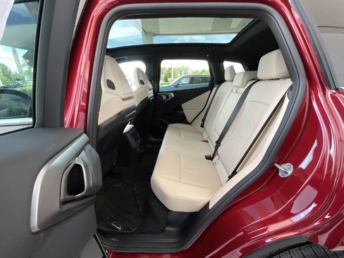 Certified 2026 BMW X3 xDrive30i w/ Premium Package AWD/4WD image 23