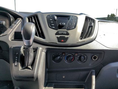 Used 2019 Ford Transit 150 148 Low Roof RWD image 22