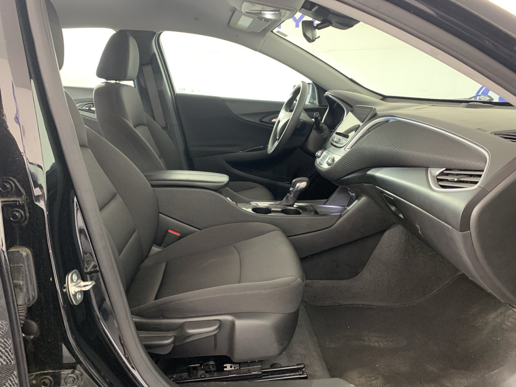 Used 2024 Chevrolet Malibu LT FWD image 35