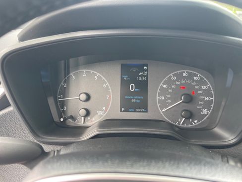 Used 2023 Toyota Corolla SE FWD image 4