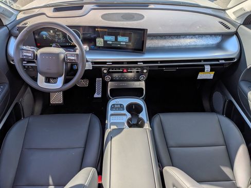 New 2026 Hyundai Ioniq 9 Calligraphy image 21