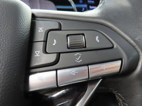 Used 2023 Cadillac Escalade ESV Sport image 71