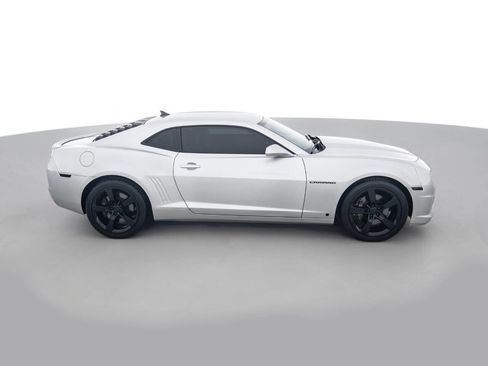 Used 2010 Chevrolet Camaro SS w/ RS Package RWD image 4