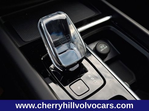 New 2026 Volvo XC60 B5 Plus w/ Protection Package Premier image 10