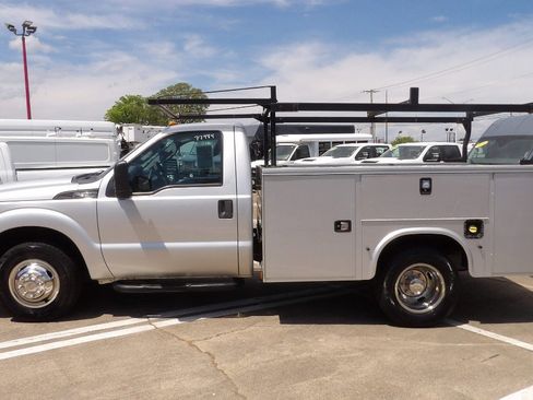 Used 2015 Ford F350 XL RWD image 6
