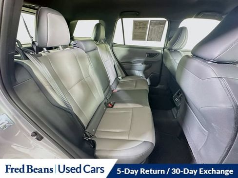 Used 2026 Subaru Outback Premium AWD/4WD image 32