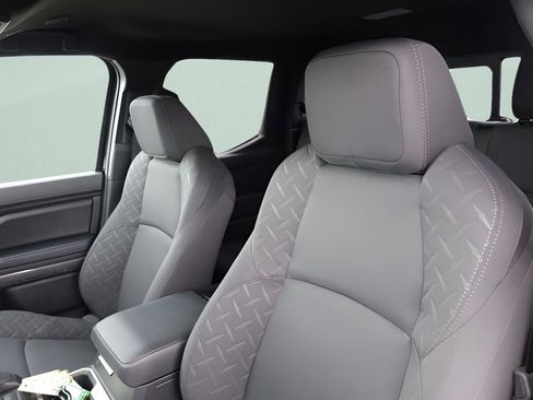 New 2026 Toyota Tacoma SR5 AWD/4WD image 8
