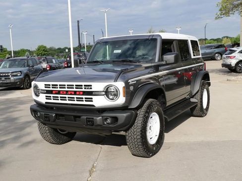 New 2026 Ford Bronco Heritage Edition AWD/4WD image 2