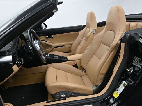 Used 2016 Porsche 911 Turbo S image 5