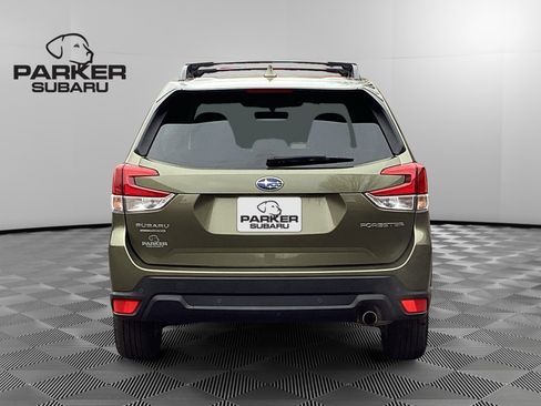 Certified 2023 Subaru Forester Limited image 4