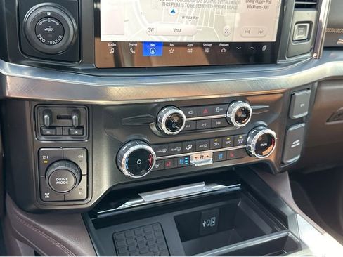 New 2025 Ford F250 King Ranch w/ FX4 Off-Road Package image 29