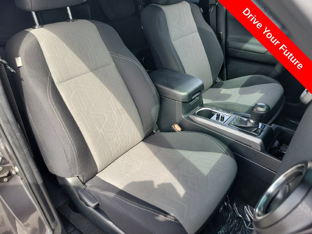 Used 2022 Toyota Tacoma TRD Sport w/ TRD Premium Sport Package RWD image 21
