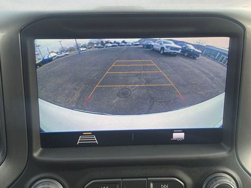 Used 2021 Chevrolet Silverado 1500 RST image 18