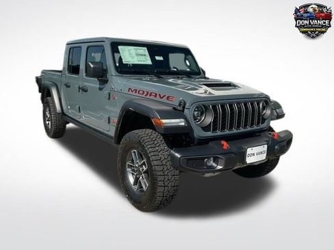 New 2026 Jeep Gladiator Mojave w/ Safety Group AWD/4WD image 7
