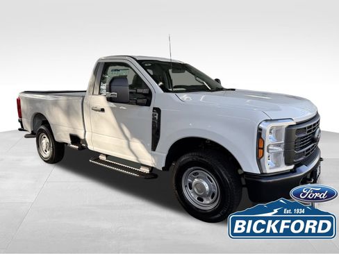 New 2026 Ford F250 XL RWD image 3