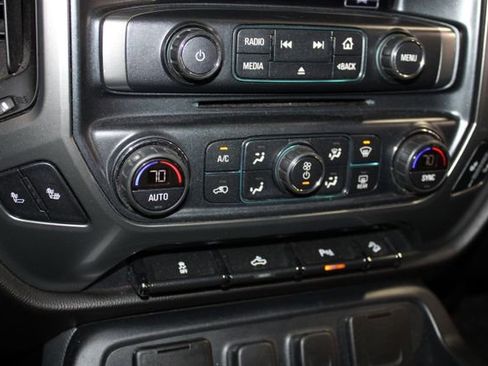 Used 2016 Chevrolet Silverado 1500 LT w/ Midnight Edition image 18