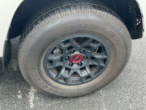 Certified 2024 Toyota 4Runner TRD Off-Road Premium w/ TRD Black Wheel Package (TMS) AWD/4WD image 6