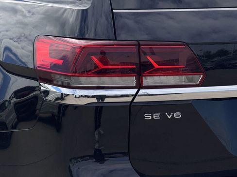 Used 2021 Volkswagen Atlas SE w/ Panoramic Sunroof Package image 13