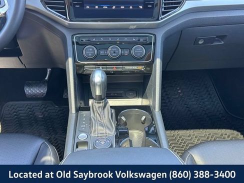 Used 2023 Volkswagen Atlas SE w/ Panoramic Sunroof Package AWD/4WD image 18
