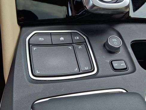 Used 2023 Acura MDX SH-AWD w/ Technology Package image 25