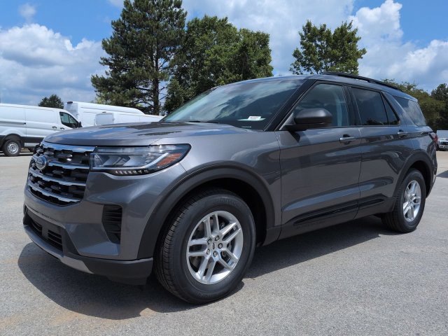 New 2026 Ford Explorer Active RWD image 7