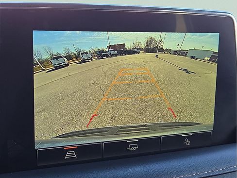 Certified 2022 GMC Yukon AT4 w/ Max Trailering Package image 17