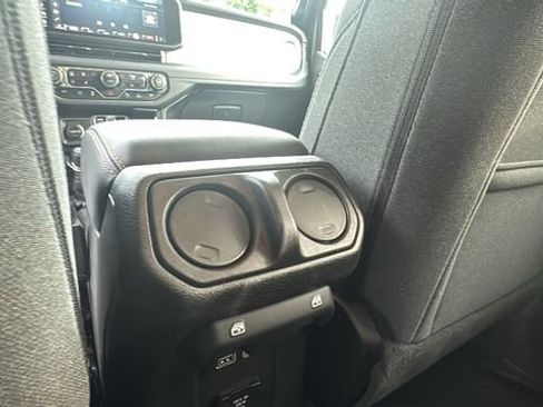 Used 2025 Jeep Wrangler Unlimited Sahara w/ Safety Group AWD/4WD image 25