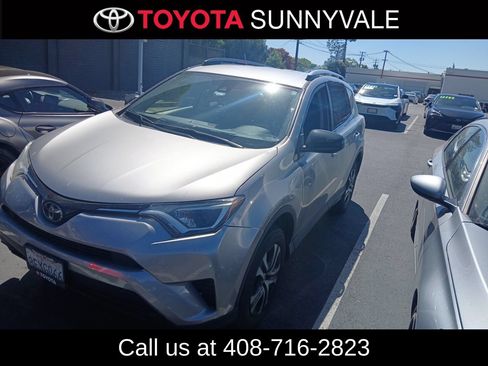 Used 2018 Toyota RAV4 LE w/ All Weather Liner Package FWD image 1