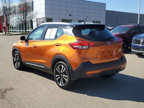 Used 2020 Nissan Kicks SR FWD image 3