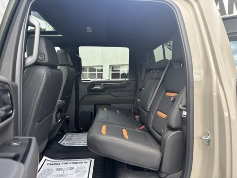 New 2026 GMC Sierra 2500 AT4 w/ AT4 Premium Plus Package image 32