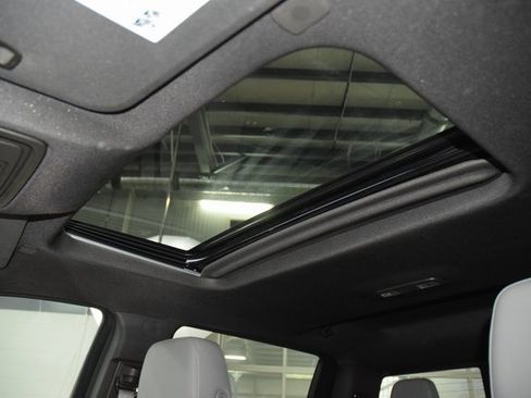 Used 2023 GMC Sierra 1500 SLT w/ SLT Premium Package image 51